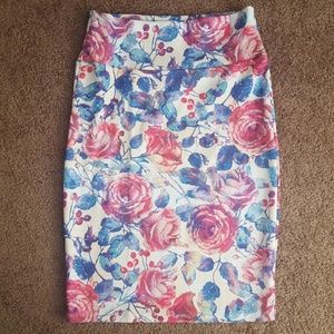 LuLaRoe Cassie Skirt - Small